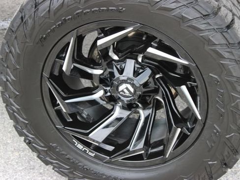 Used 2025 Ford F150 XLT w/ Equipment Group 301A Standard AWD/4WD image 16
