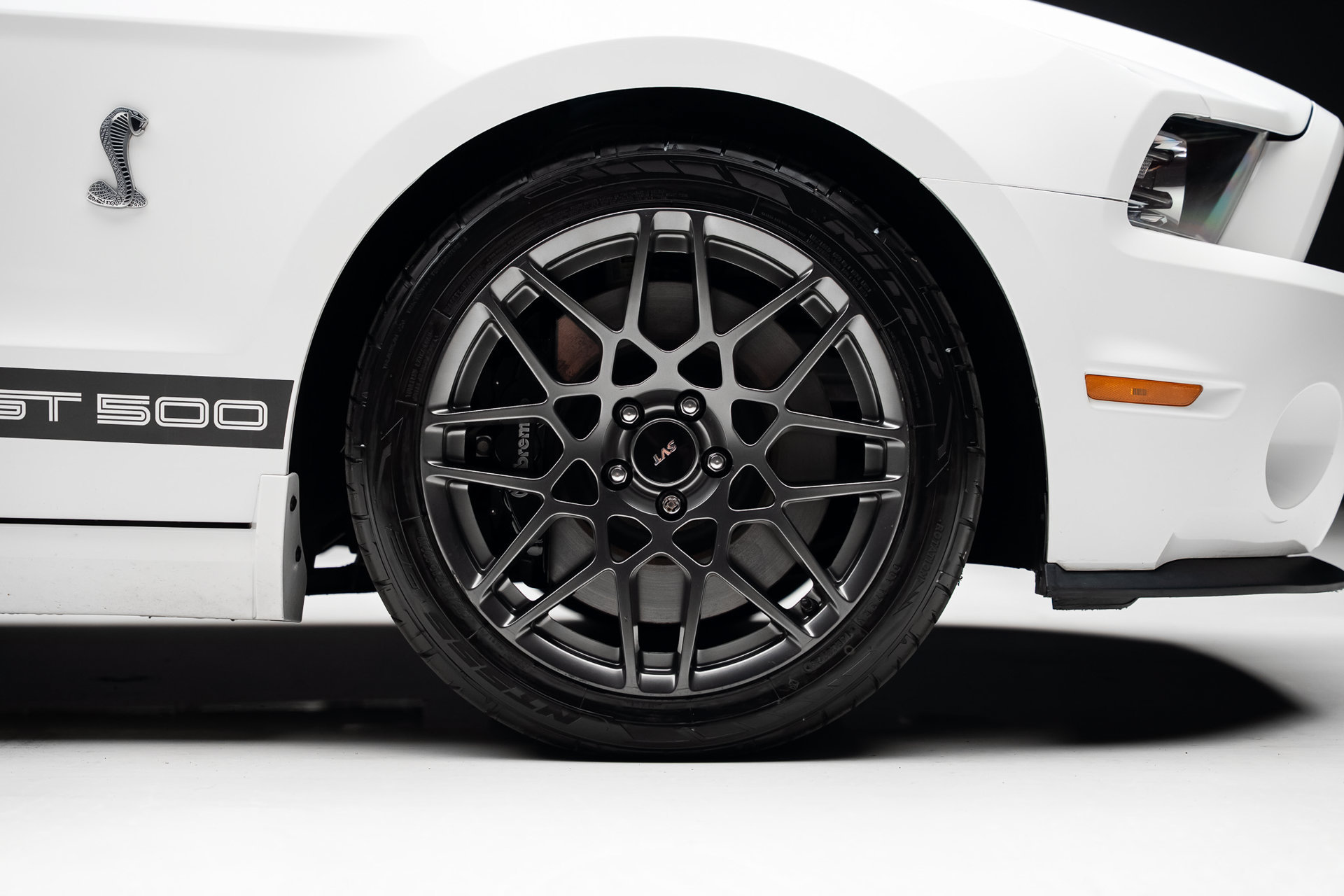 Used 2013 Ford Mustang Shelby GT500 RWD image 41