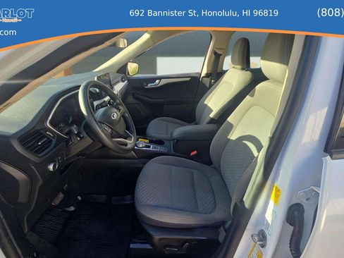 Used 2020 Ford Escape SE FWD image 11