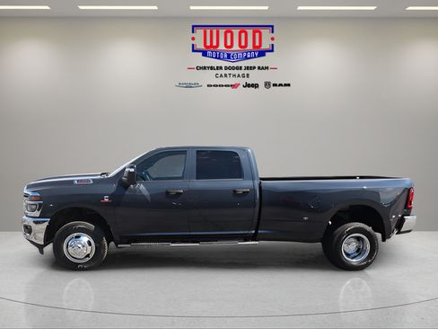 New 2026 RAM 3500 Tradesman AWD/4WD image 6