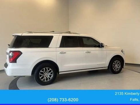 Used 2018 Ford Expedition Max Platinum AWD/4WD image 9