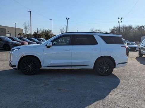 Used 2024 Hyundai Palisade Calligraphy image 6