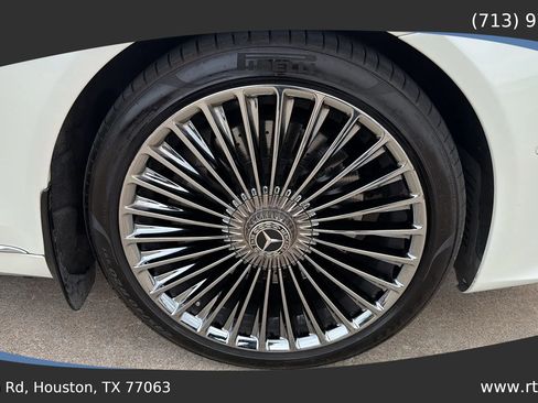 Used 2019 Mercedes-Benz S 560 Sedan image 13