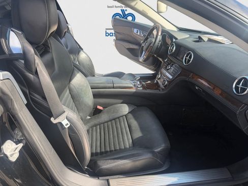 Used 2013 Mercedes-Benz SL 550 image 21