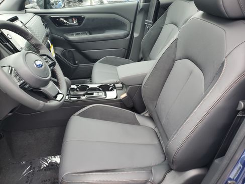 Used 2026 Subaru Forester Touring AWD/4WD image 11
