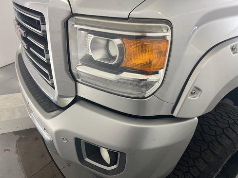 Used 2016 GMC Sierra 2500 SLT image 35