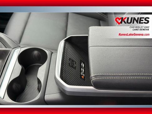 New 2026 GMC Terrain Elevation w/ Elevation Premium Package AWD/4WD image 26
