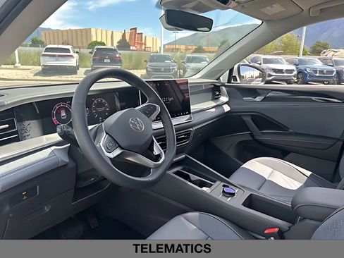 New 2026 Volkswagen Tiguan SE AWD/4WD image 20