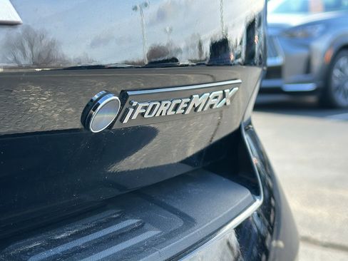 Used 2025 Toyota Sequoia Capstone image 11