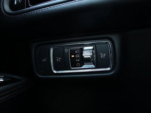 Used 2022 Lincoln Aviator Reserve w/ Equipment Group 201A image 16