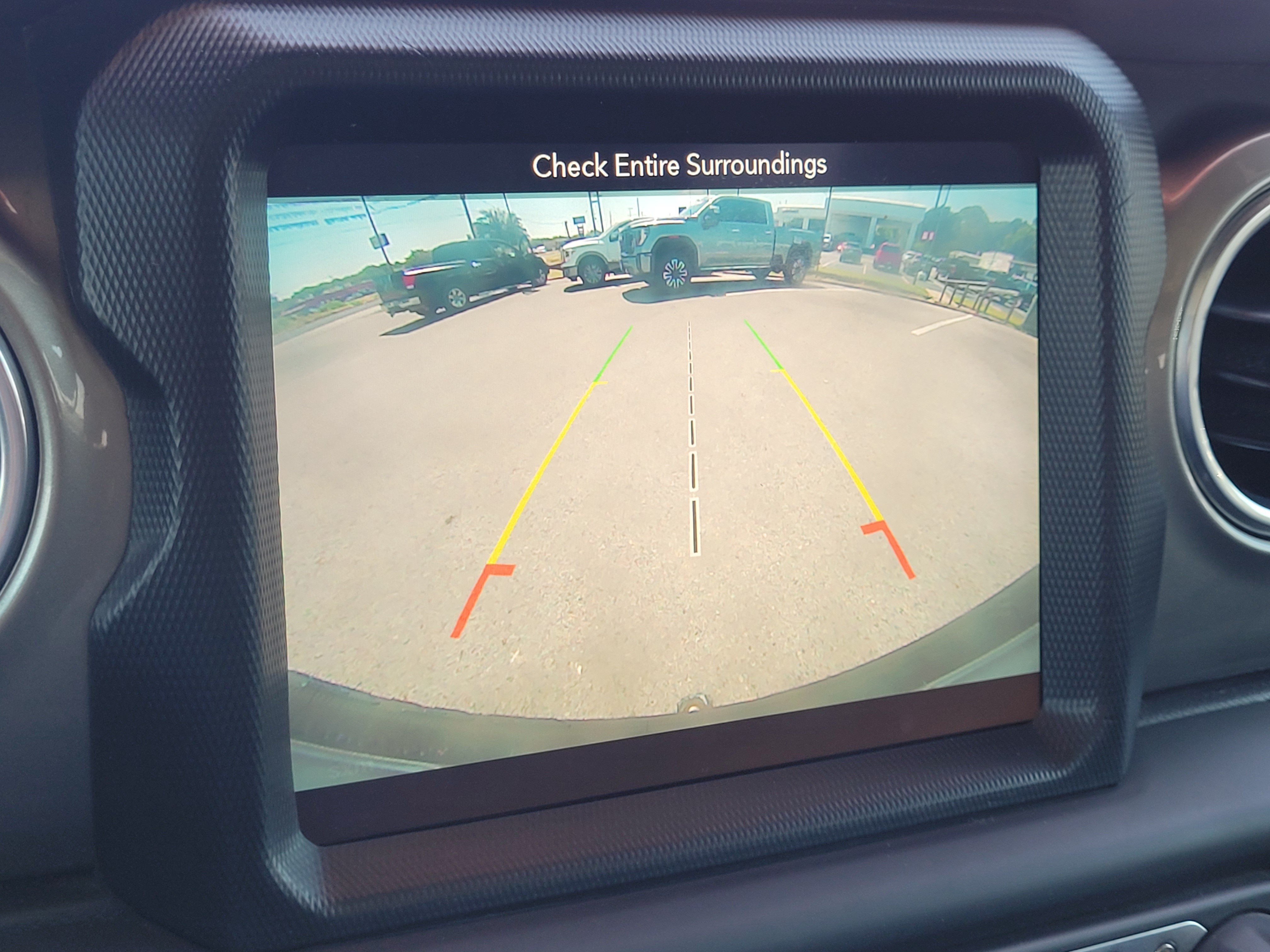 Used 2018 Jeep Wrangler Unlimited Sahara AWD/4WD image 20