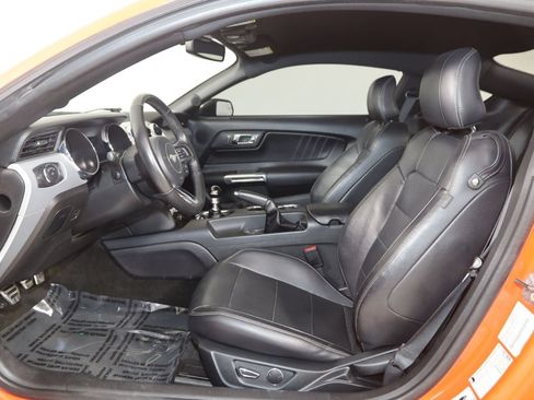 Used 2015 Ford Mustang GT Premium RWD image 10