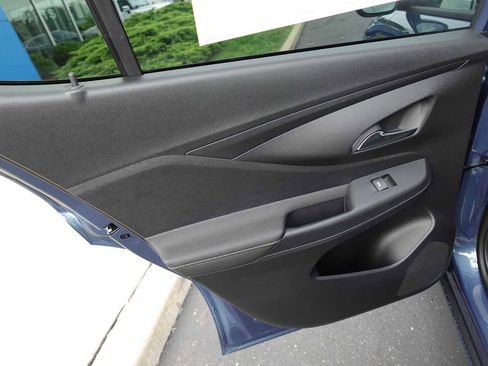 New 2026 Buick Envista Avenir FWD image 25
