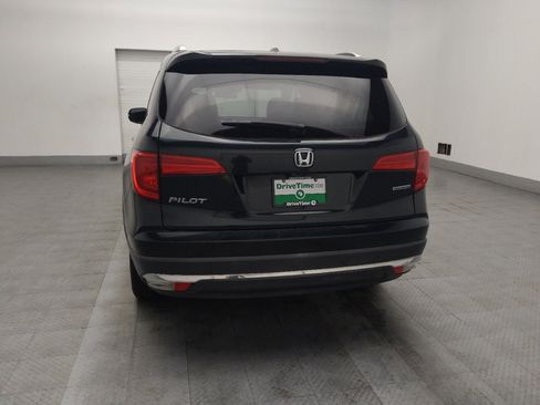 Used 2017 Honda Pilot Touring image 6