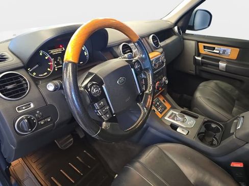 Used 2016 Land Rover LR4 HSE AWD/4WD image 19