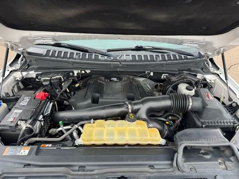 Used 2019 Ford Expedition XLT w/ Equipment Group 202A image 11