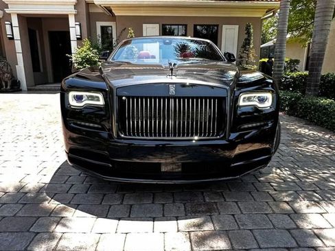 Used 2018 Rolls-Royce Dawn RWD image 4