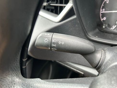 Used 2024 Toyota Corolla LE image 21