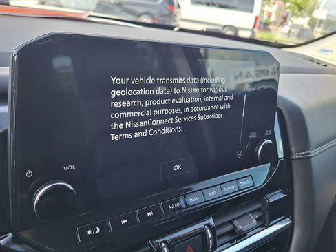 Certified 2023 Nissan Pathfinder Platinum AWD/4WD image 14