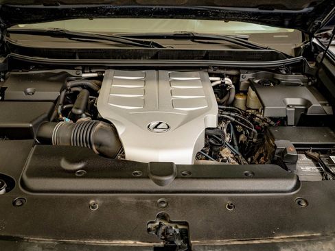 Used 2017 Lexus GX 460 Premium image 40