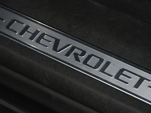 Used 2023 Chevrolet Tahoe Z71 w/ Z71 Off-Road Package image 13