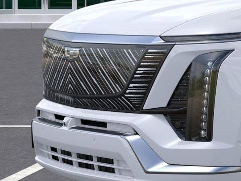 New 2026 Cadillac Vistiq Platinum image 13