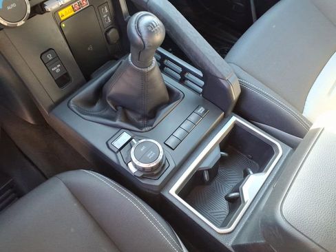 Used 2024 Toyota Tacoma TRD Sport image 18