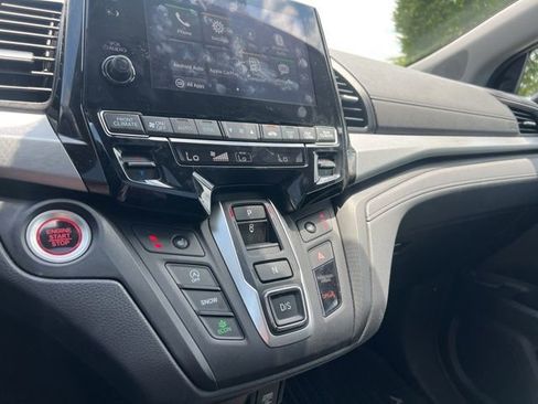 Certified 2024 Honda Odyssey EX-L image 17