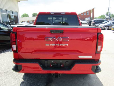 Used 2026 GMC Sierra 1500 Elevation w/ Elevation Premium Package AWD/4WD image 4
