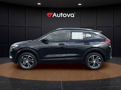 Used 2023 Buick Encore GX Select AWD/4WD image 2