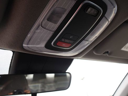 Used 2023 Hyundai Elantra SEL w/ Preferred Accessory Package FWD image 35