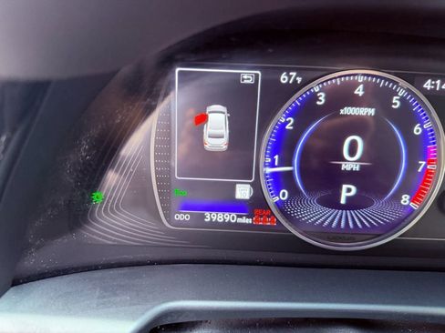 Certified 2024 Lexus ES 350 w/ Premium Package image 22