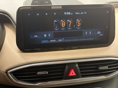 Used 2021 Hyundai Santa Fe SEL w/ Convenience + Premium Package FWD image 21
