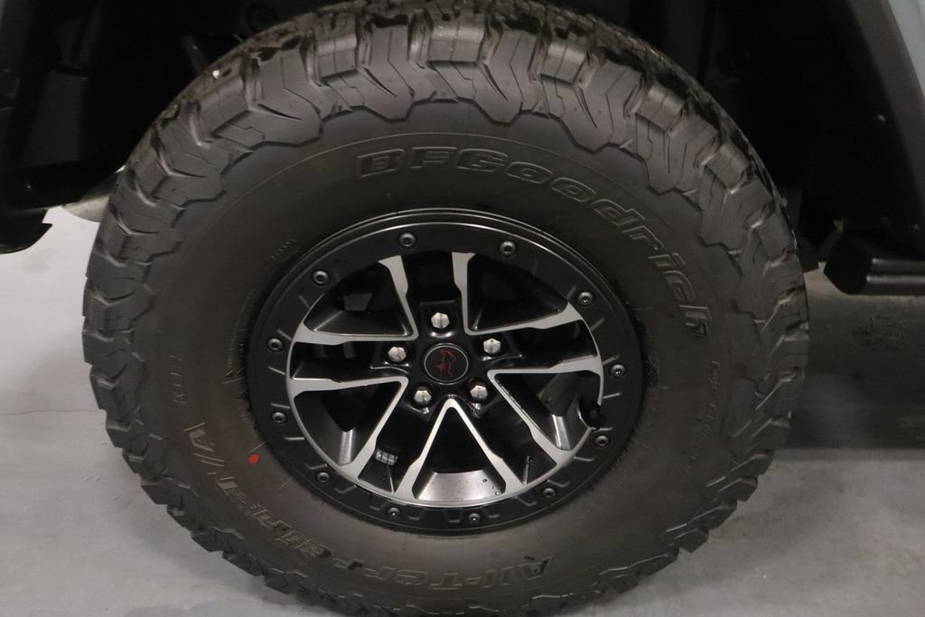 New 2026 Jeep Wrangler Unlimited Rubicon AWD/4WD image 24