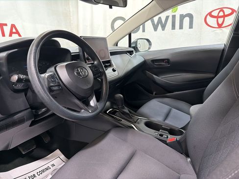 Used 2023 Toyota Corolla LE image 22