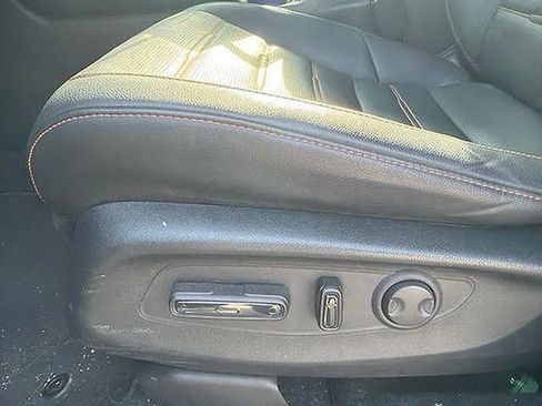 Used 2025 Honda CR-V Sport-L image 6