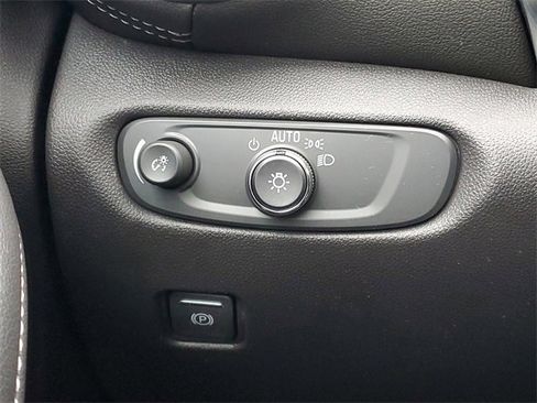 Certified 2024 Chevrolet Blazer LT image 18