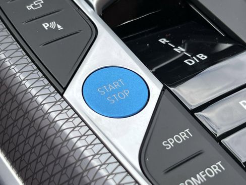 New 2025 BMW i4 M50 w/ Premium Package image 31