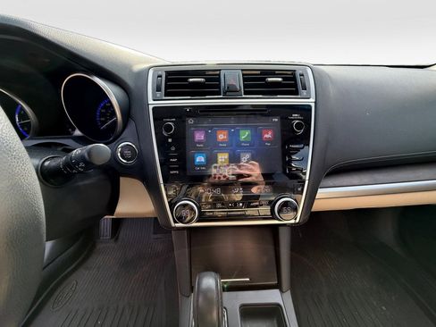 Used 2018 Subaru Outback 3.6R Limited image 20