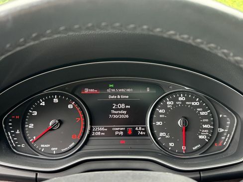 Used 2023 Audi Q5 2.0T Premium w/ Convenience Package AWD/4WD image 10