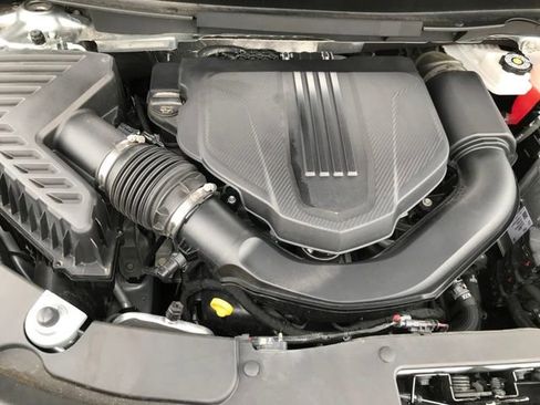Certified 2026 Chevrolet Traverse LT AWD/4WD image 18