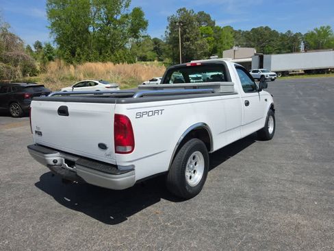 Used 2001 Ford F150 XL image 3
