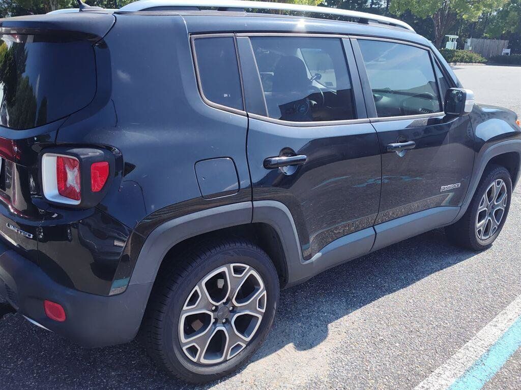 Used 2016 Jeep Renegade Limited AWD/4WD image 3