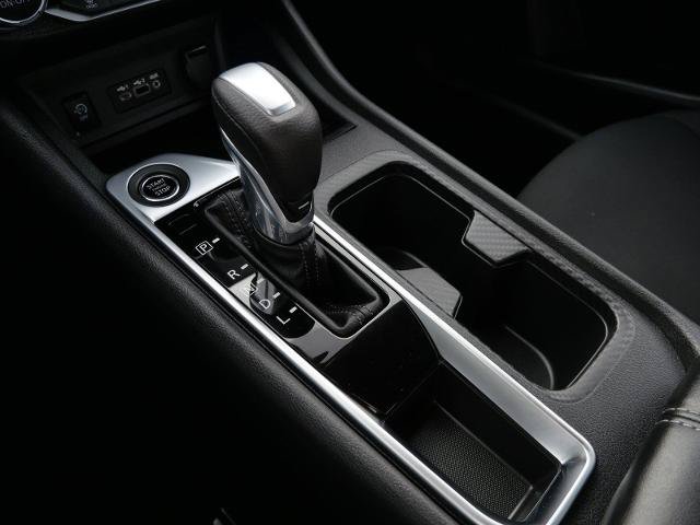 Certified 2025 Nissan Sentra SV w/ All-Weather Package FWD image 22