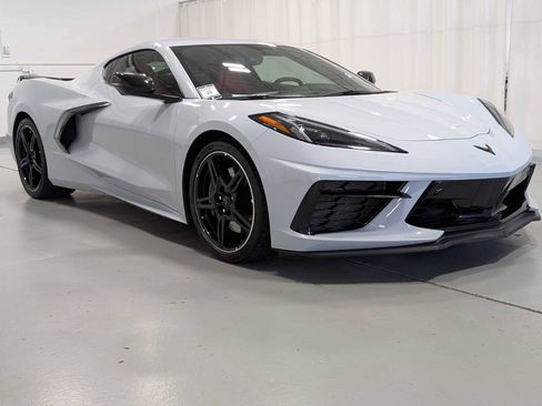 Used 2020 Chevrolet Corvette Stingray Preferred Cpe w/ 2LT Preferred Equipment Group image 6