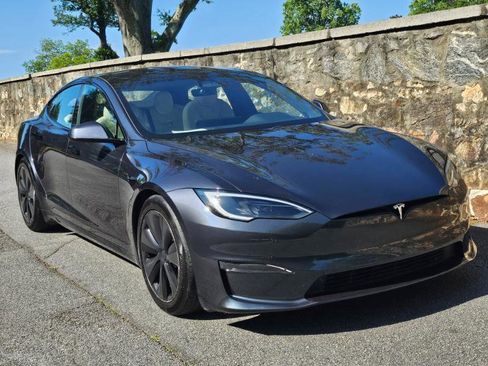 Used 2023 Tesla Model S AWD/4WD image 12