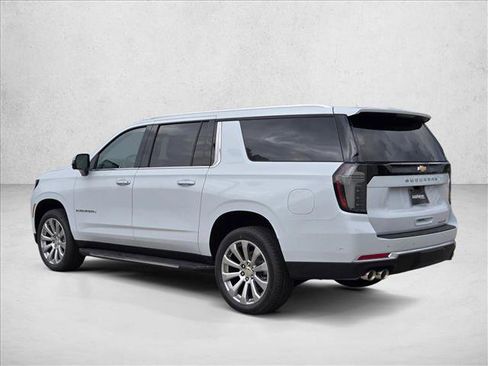 New 2026 Chevrolet Suburban Premier image 10