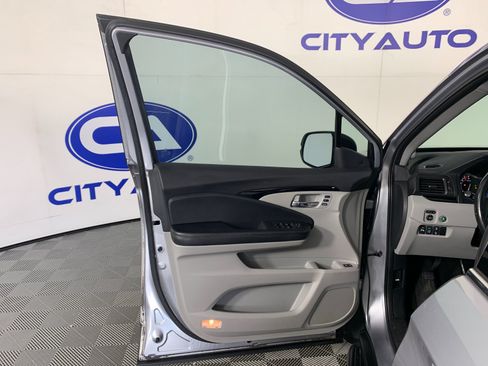 Used 2016 Honda Pilot Elite image 13