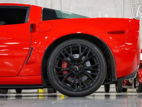 Used 2013 Chevrolet Corvette Grand Sport w/ 3LT Preferred Equipment Group image 24