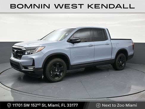 Used 2025 Honda Ridgeline Black Edition image 1